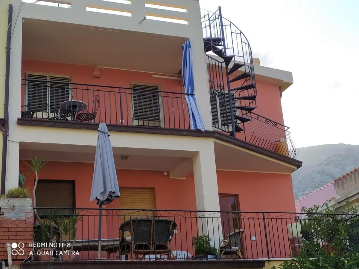 Appartamenti Manuela Cala Gonone Ngoại thất bức ảnh